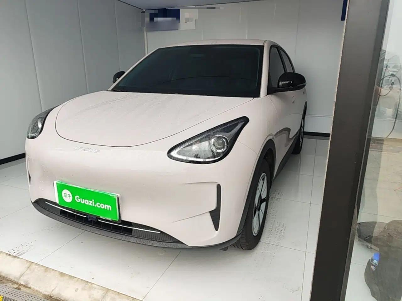 Geely Galaxy Geome 2026 Model 310km Youth Edition — миниатюра 1