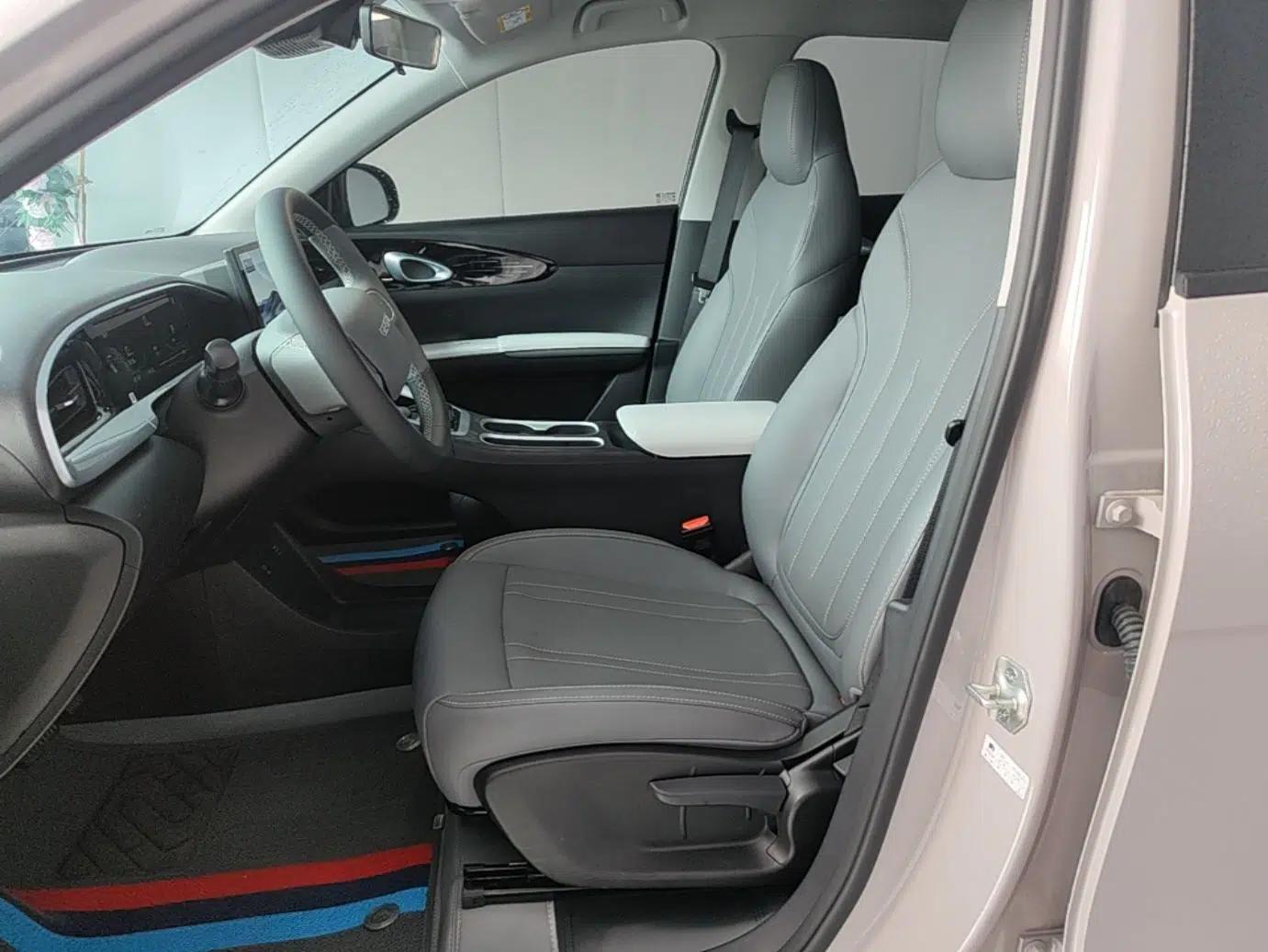 Geely Galaxy Geome 2026 Model 310km Youth Edition — миниатюра 17