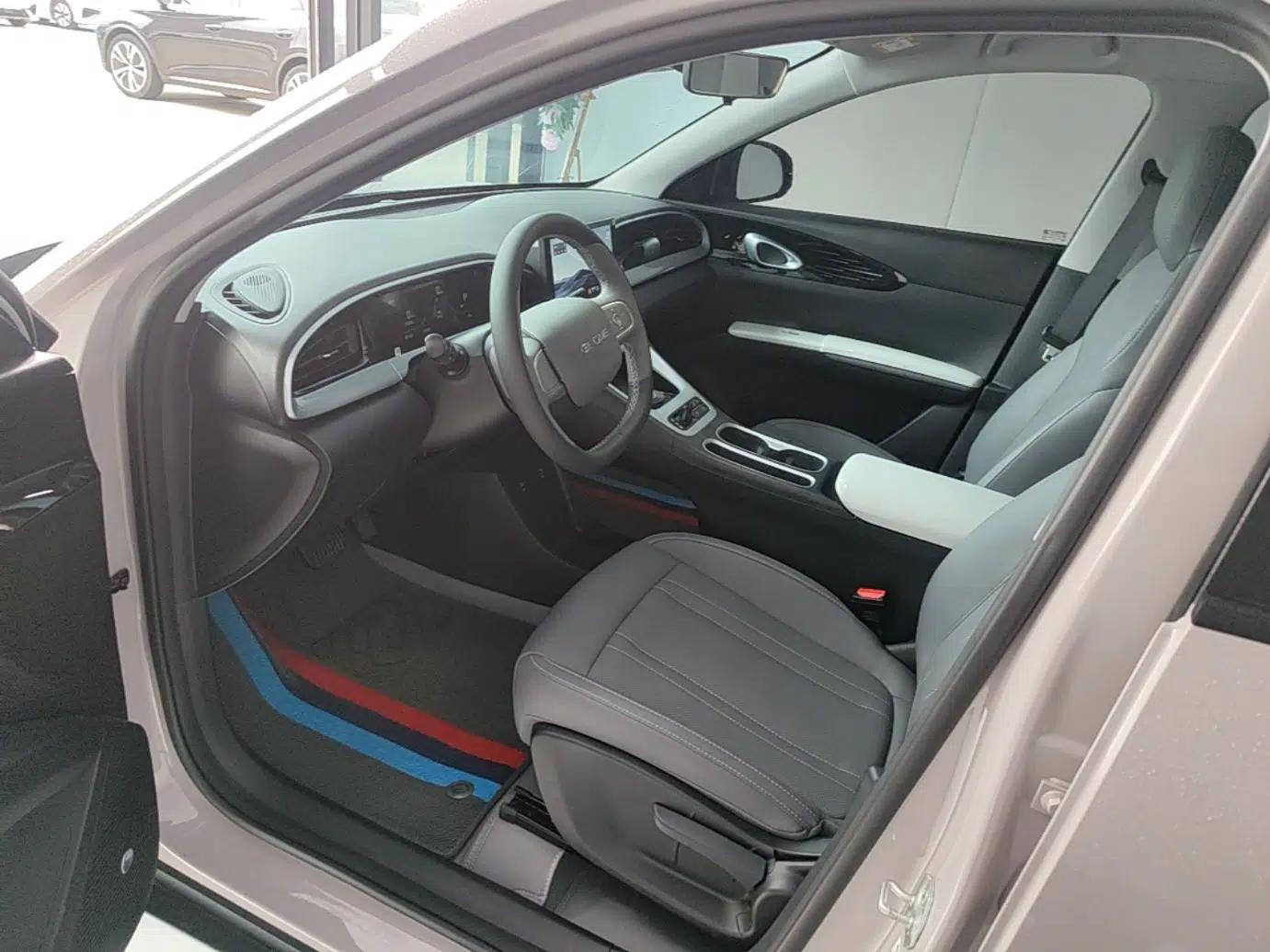 Geely Galaxy Geome 2026 Model 310km Youth Edition — миниатюра 18