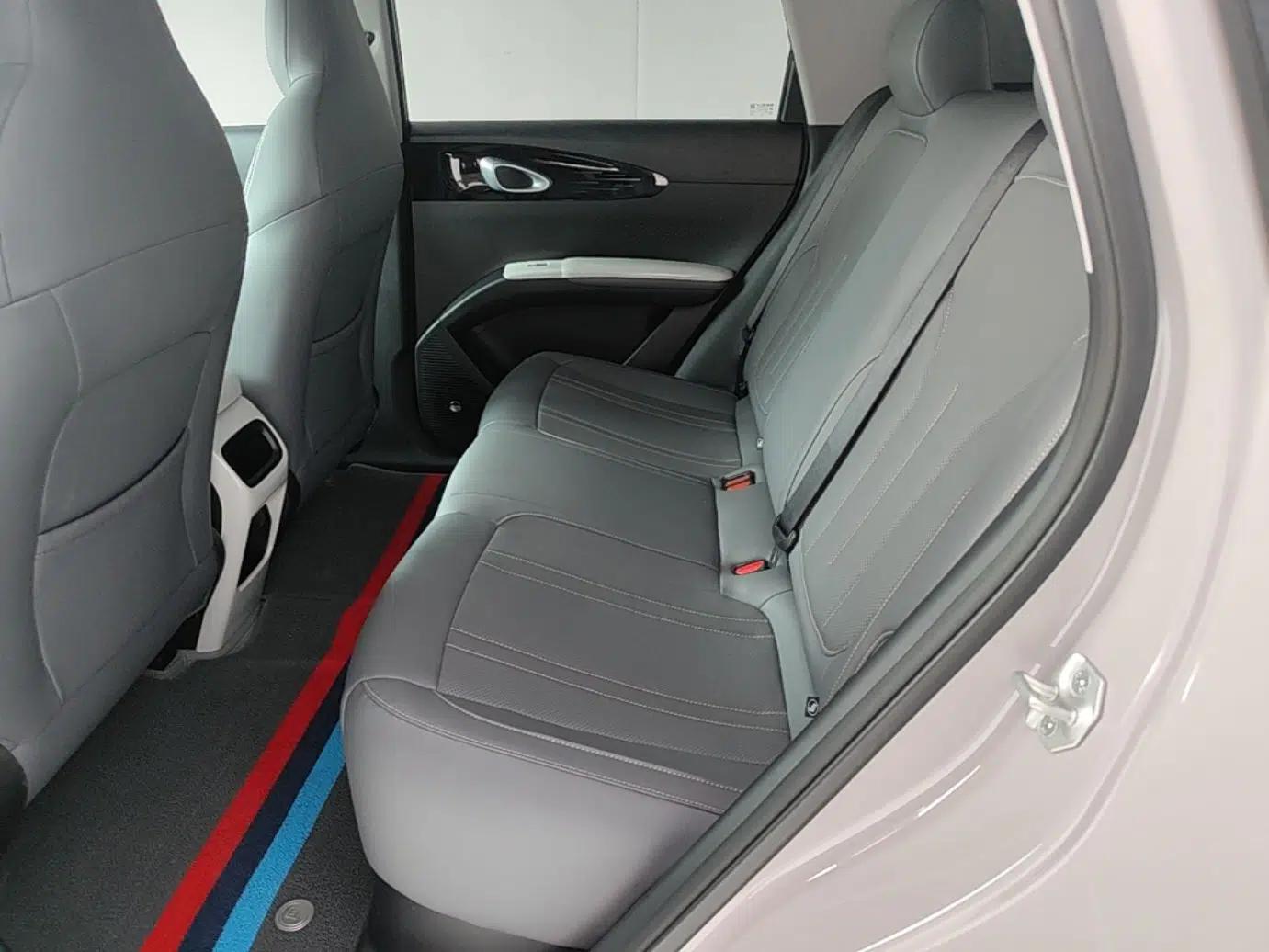 Geely Galaxy Geome 2026 Model 310km Youth Edition — миниатюра 20