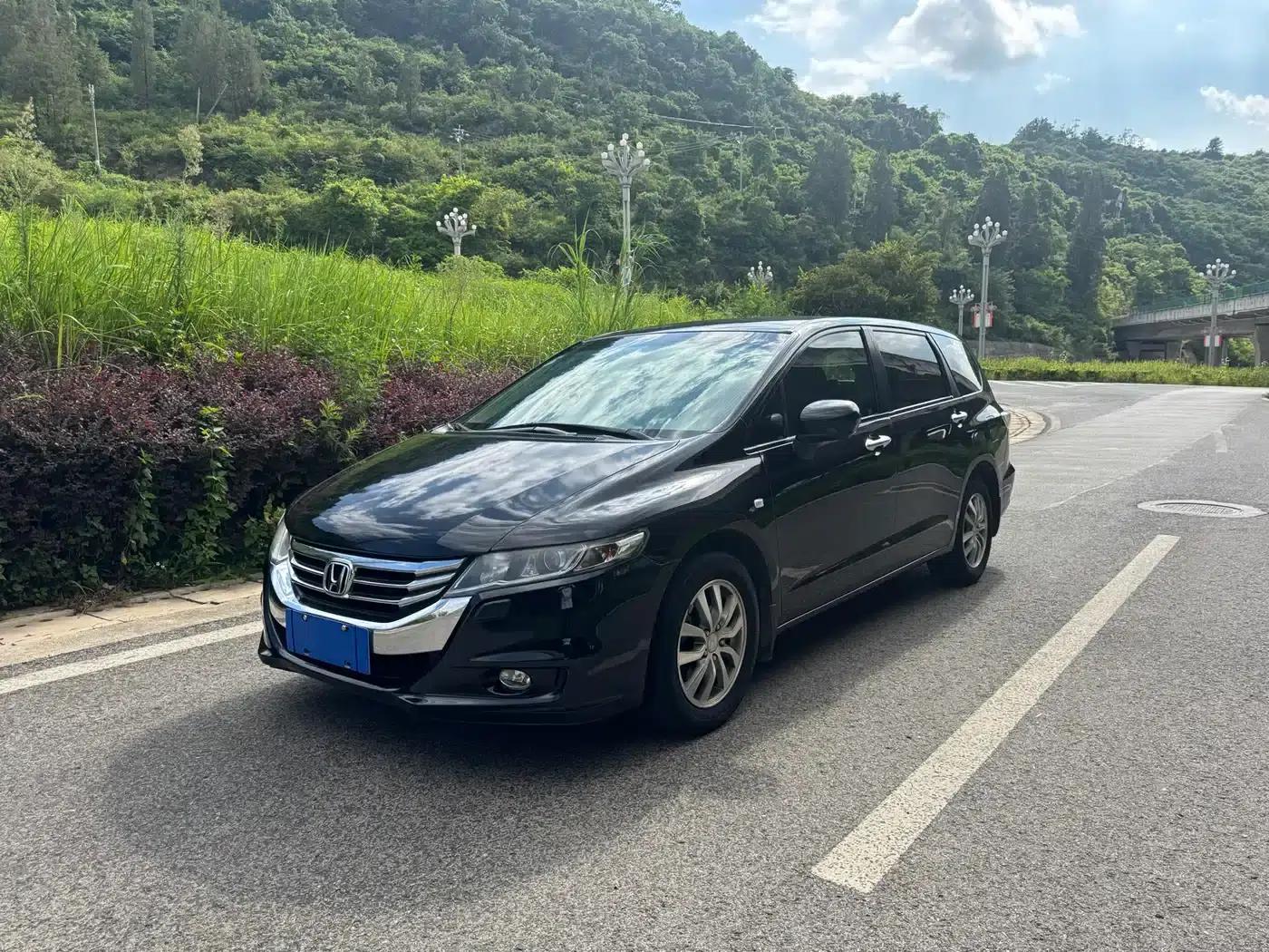 2014 Odyssey 2.4L Elite Edition — миниатюра 1