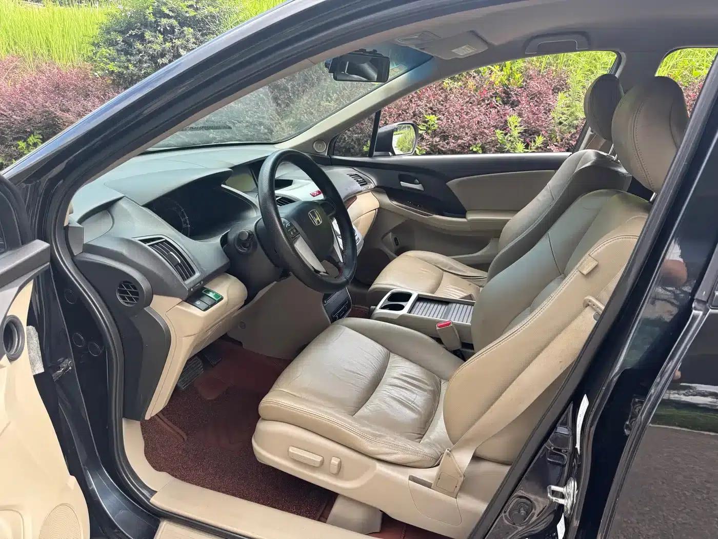2014 Odyssey 2.4L Elite Edition — миниатюра 7