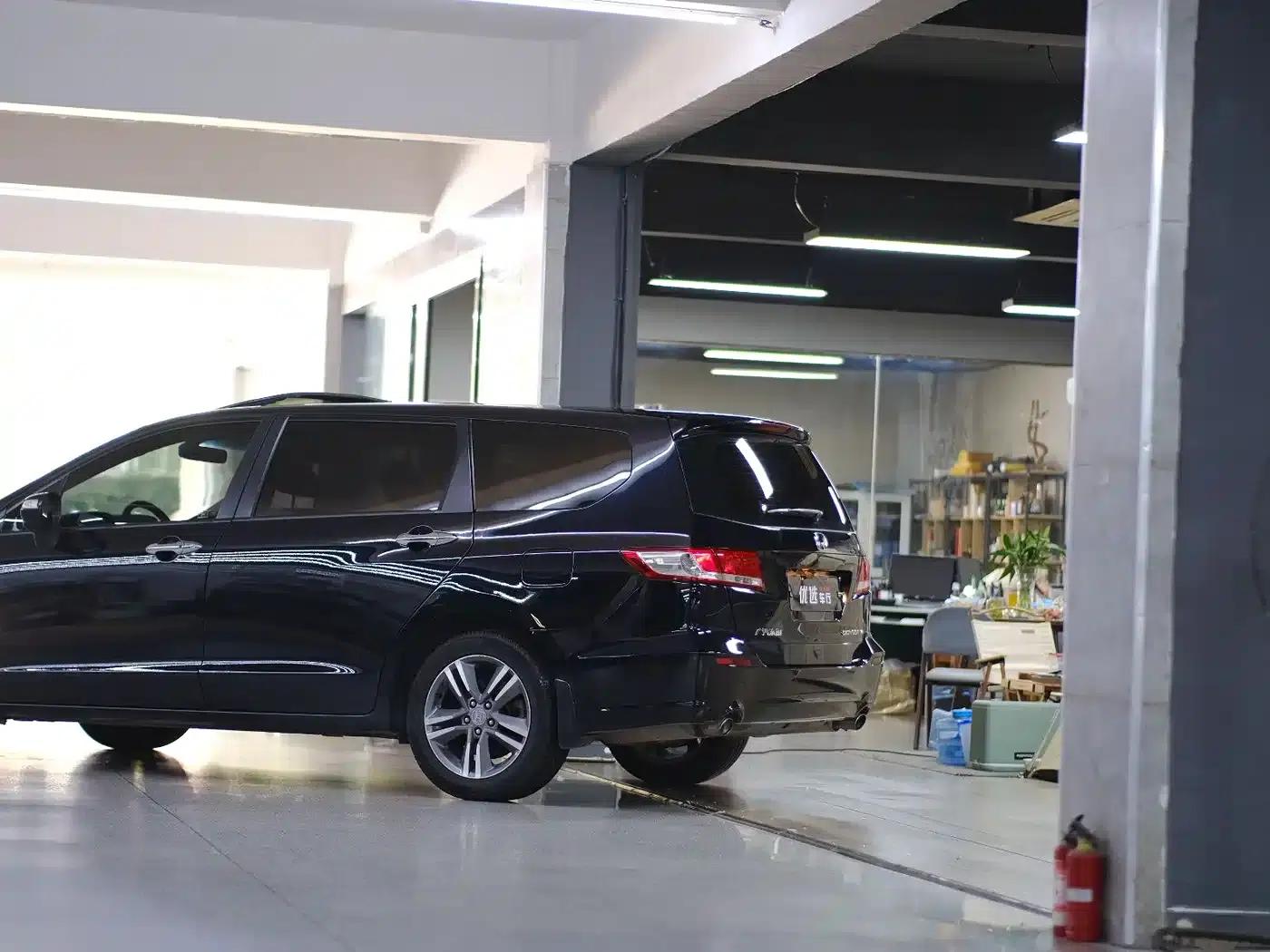 Odyssey 2009 2.4L Elite Edition — миниатюра 8