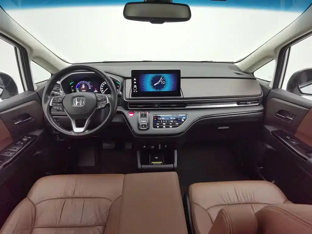 2022 Odyssey 2.0L e:HEV Elite Supreme Edition — миниатюра 5