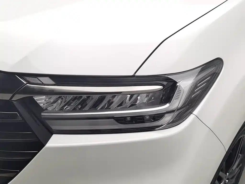 2022 Odyssey 2.0L e:HEV Elite Supreme Edition — миниатюра 7