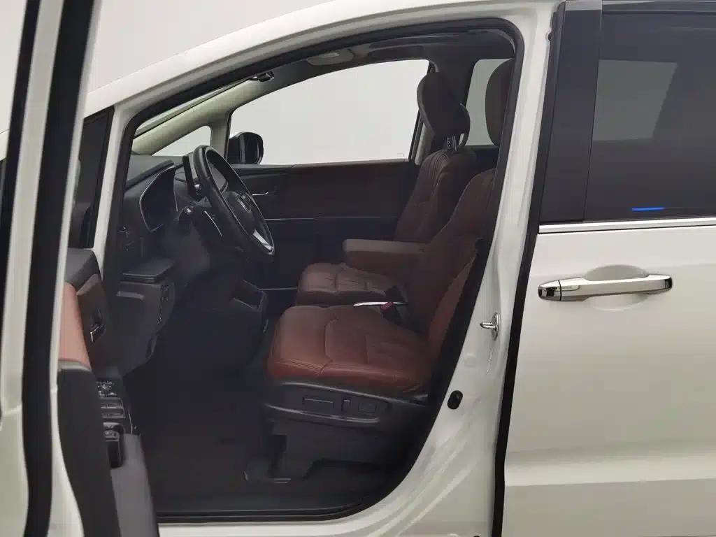 2022 Odyssey 2.0L e:HEV Elite Supreme Edition — миниатюра 10