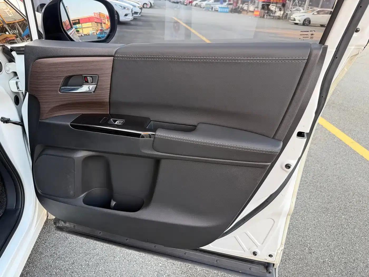Odyssey 2024 2.0L e:HEV Elite Enjoy Edition — миниатюра 16