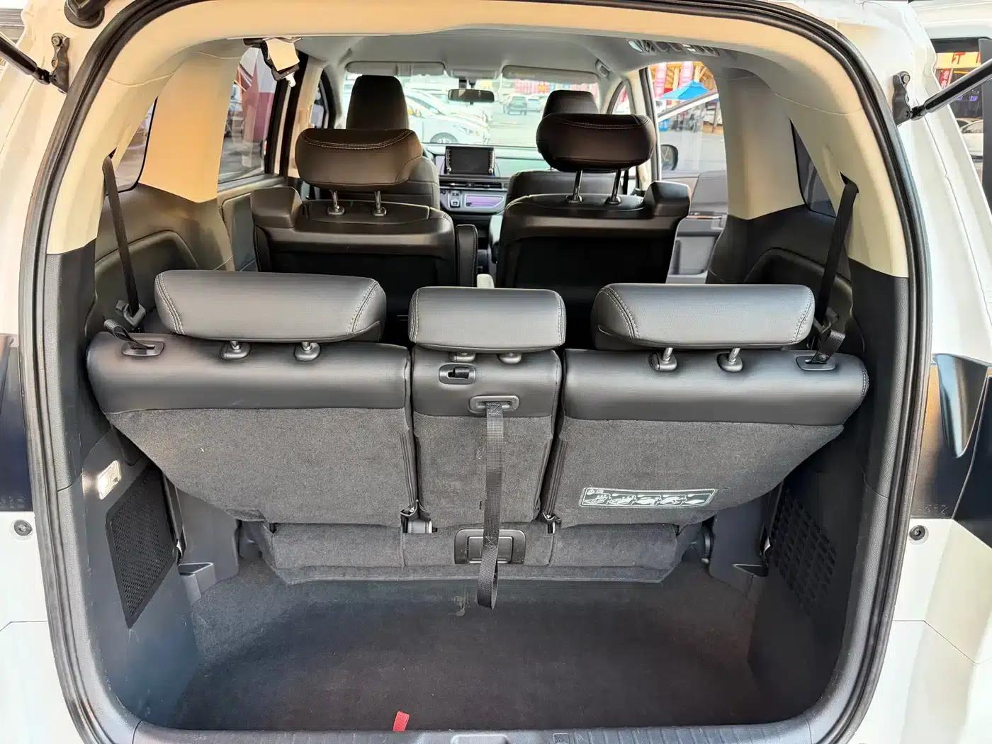 Odyssey 2024 2.0L e:HEV Elite Enjoy Edition — миниатюра 23