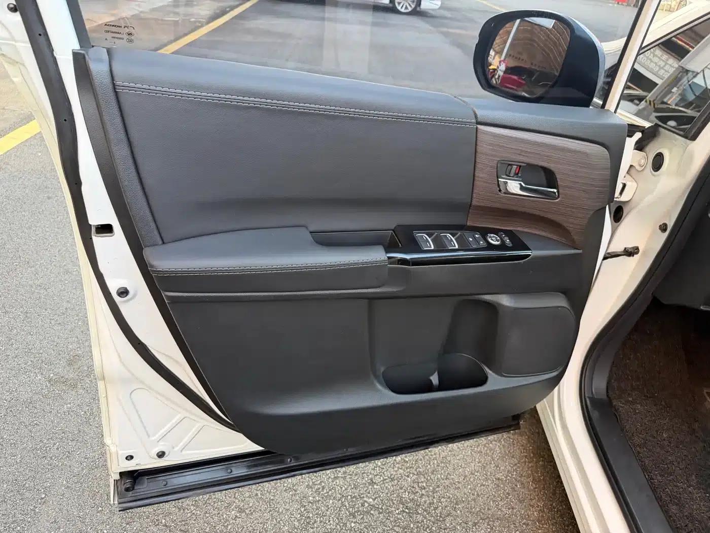 Odyssey 2024 2.0L e:HEV Elite Enjoy Edition — миниатюра 31