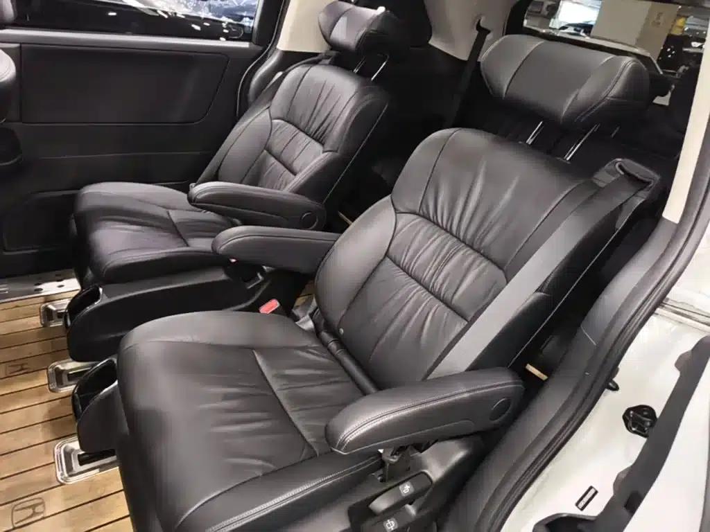 Odyssey 2022 2.0L e:HEV Elite Edition — миниатюра 17