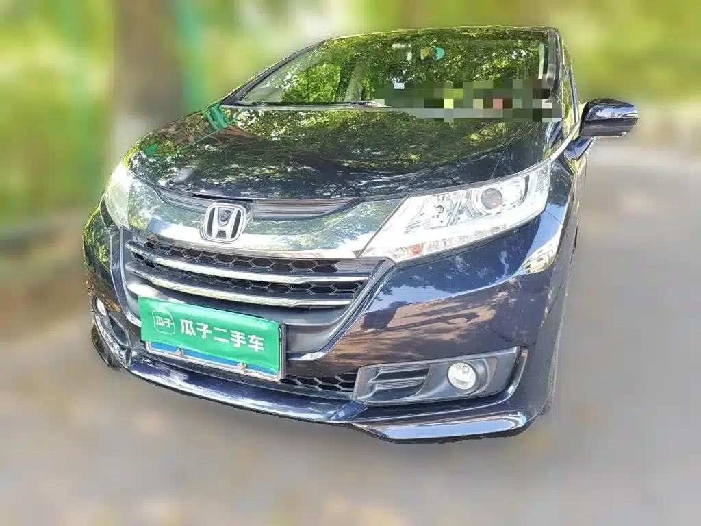 2017 Odyssey 2.4L Comfort Edition — миниатюра 2
