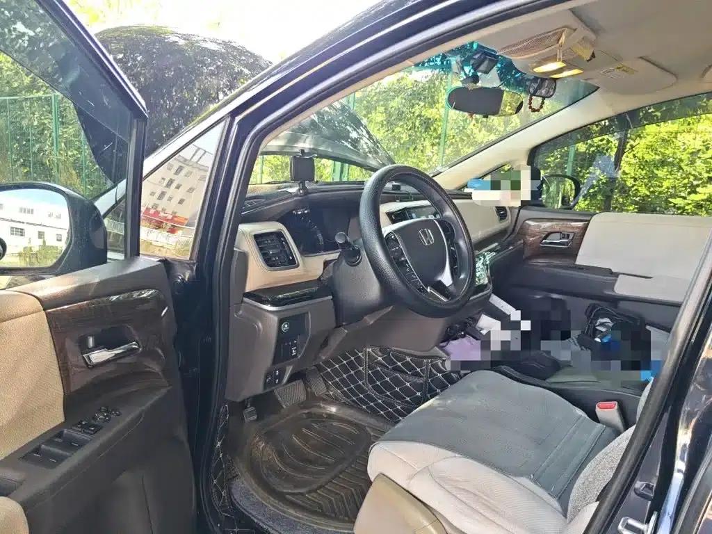2017 Odyssey 2.4L Comfort Edition — миниатюра 13