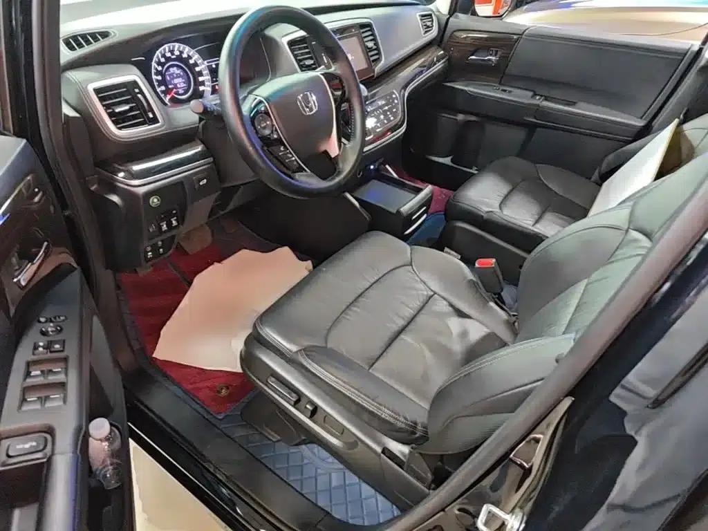 2018 Odyssey 2.4L Luxury Edition — миниатюра 15