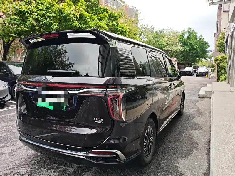 Hongqi HQ9 PHEV 2024 AWD Luxury Edition — миниатюра 6