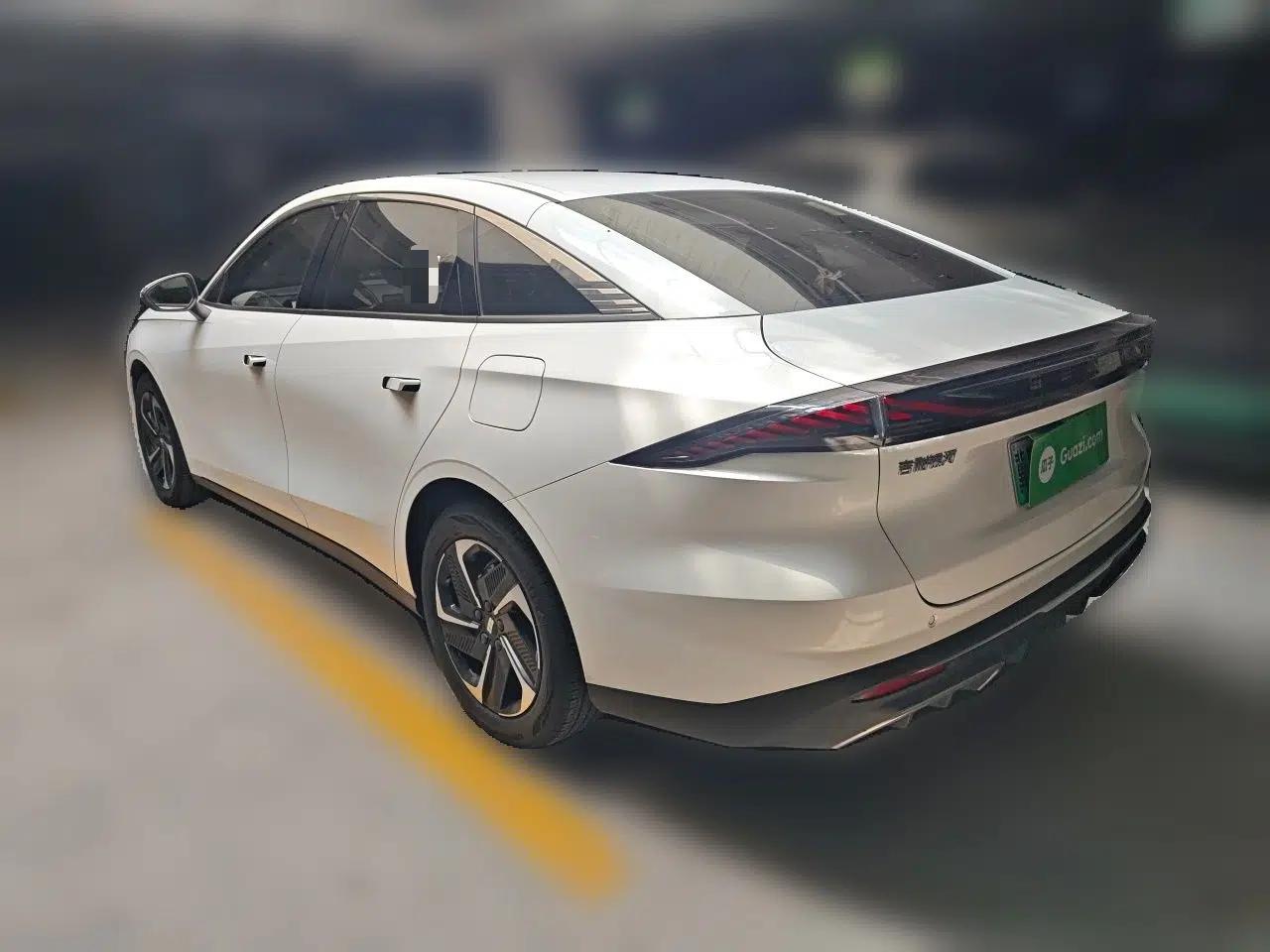 Geely Galaxy L6 2023 125km PLUS — миниатюра 4