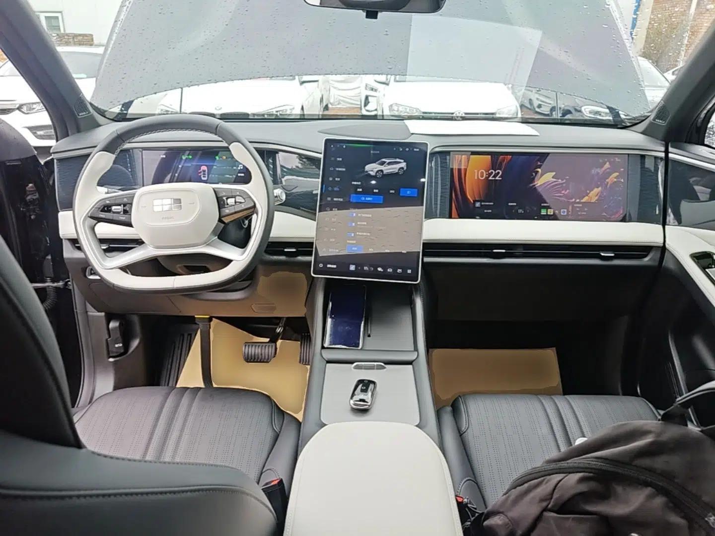Geely Galaxy L7 2024 1.5T 115 km PLUS Dragon Edition — миниатюра 12
