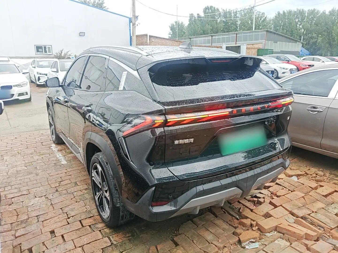 Geely Galaxy L7 2024 1.5T 115 km PLUS Dragon Edition — миниатюра 4