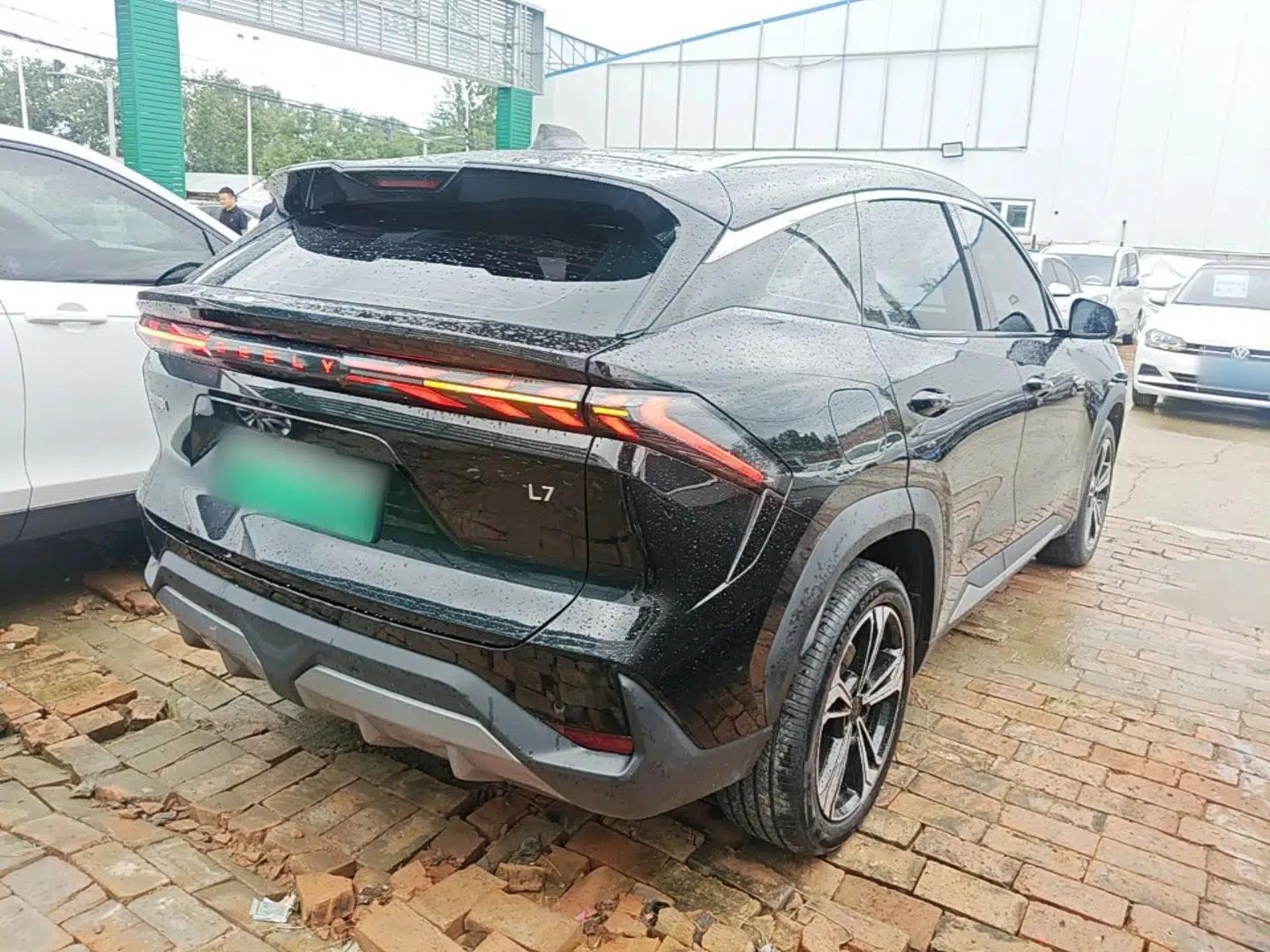 Geely Galaxy L7 2024 1.5T 115 km PLUS Dragon Edition — миниатюра 6