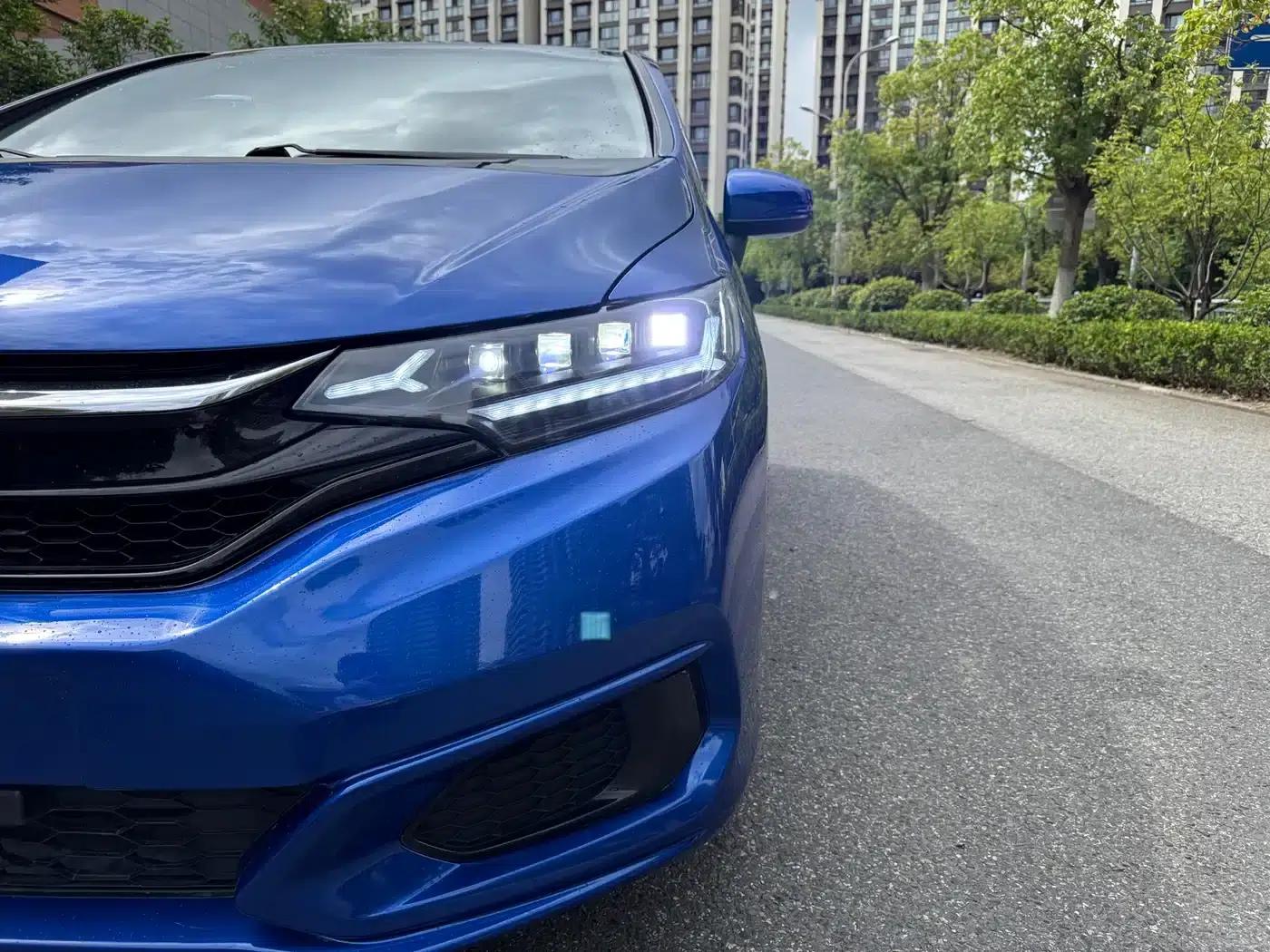 Honda Fit 2018 1.5L CVT Comfort Sunroof Edition — миниатюра 8