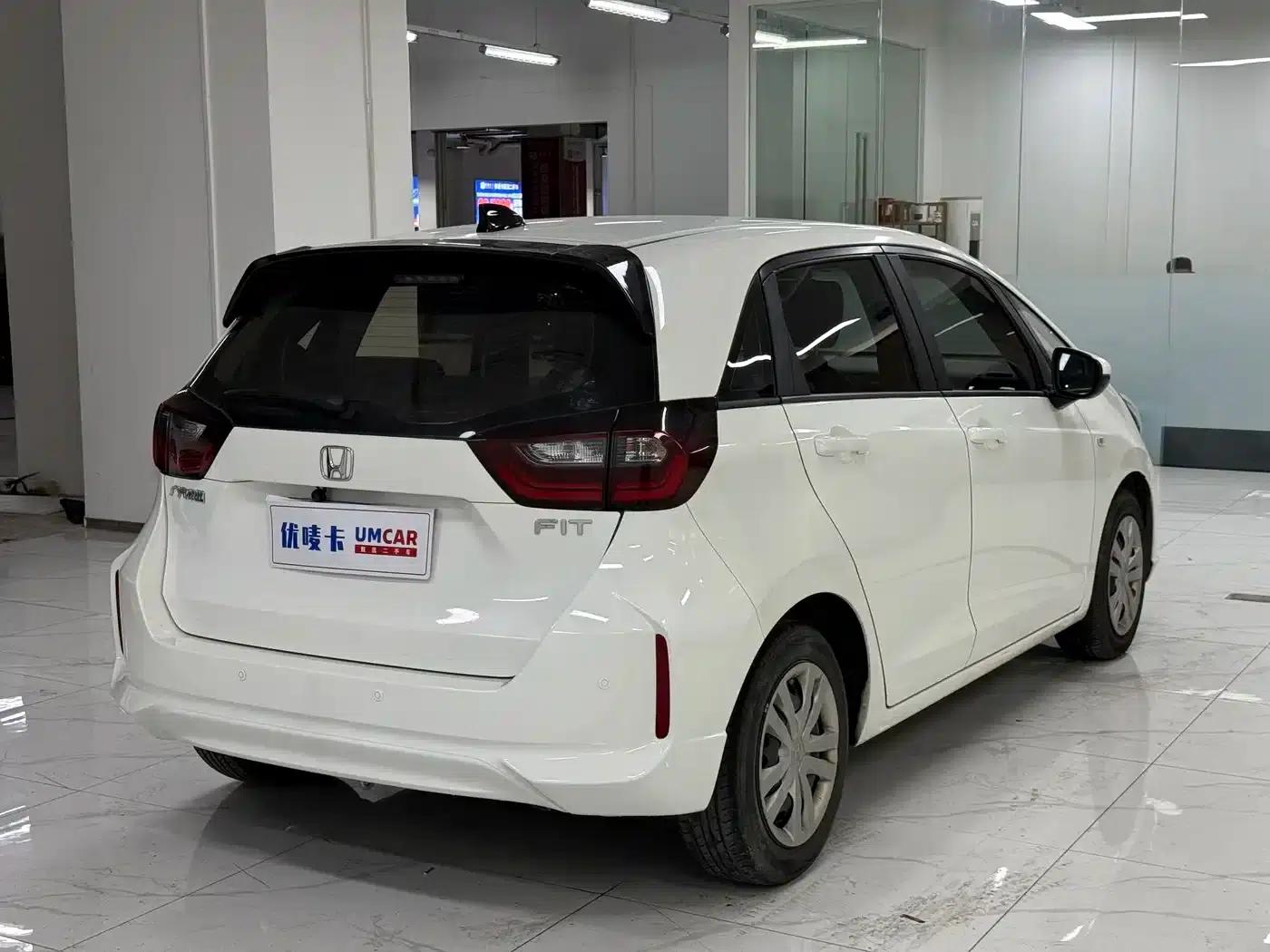 Honda Fit 2021 1.5L CVT Trend Edition — миниатюра 6