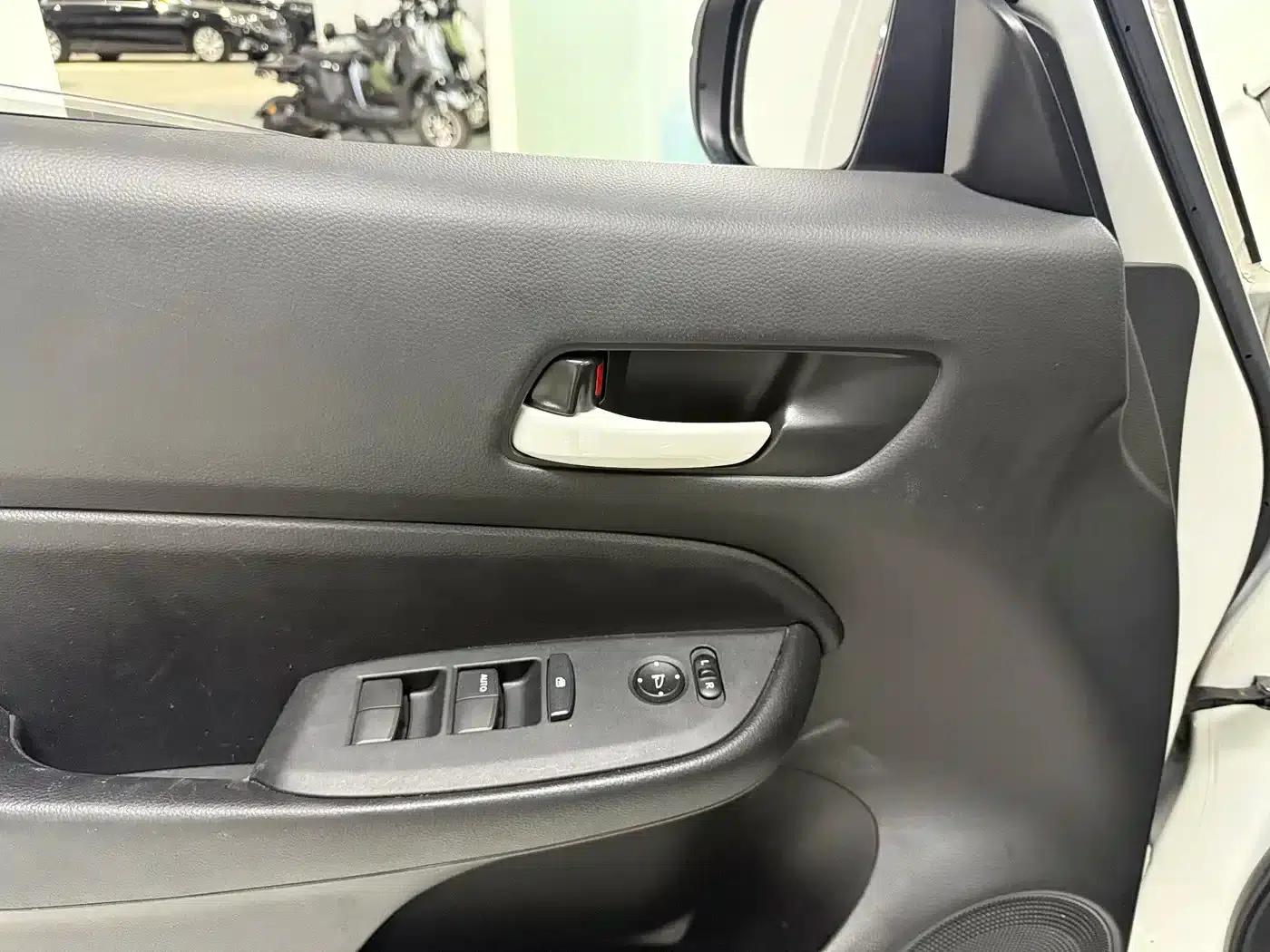 Honda Fit 2021 1.5L CVT Trend Edition — миниатюра 9