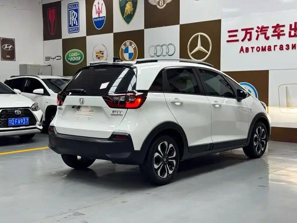 Honda Fit 2021 1.5L CVT Trendy Edition — миниатюра 6