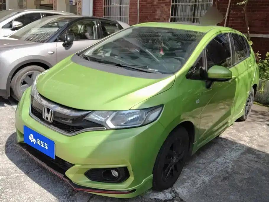 Honda Fit 2018 1.5L CVT Sport+ Edition — миниатюра 1