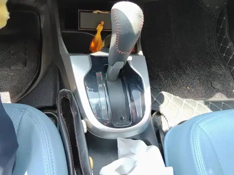 Honda Fit 2018 1.5L CVT Sport+ Edition — миниатюра 16