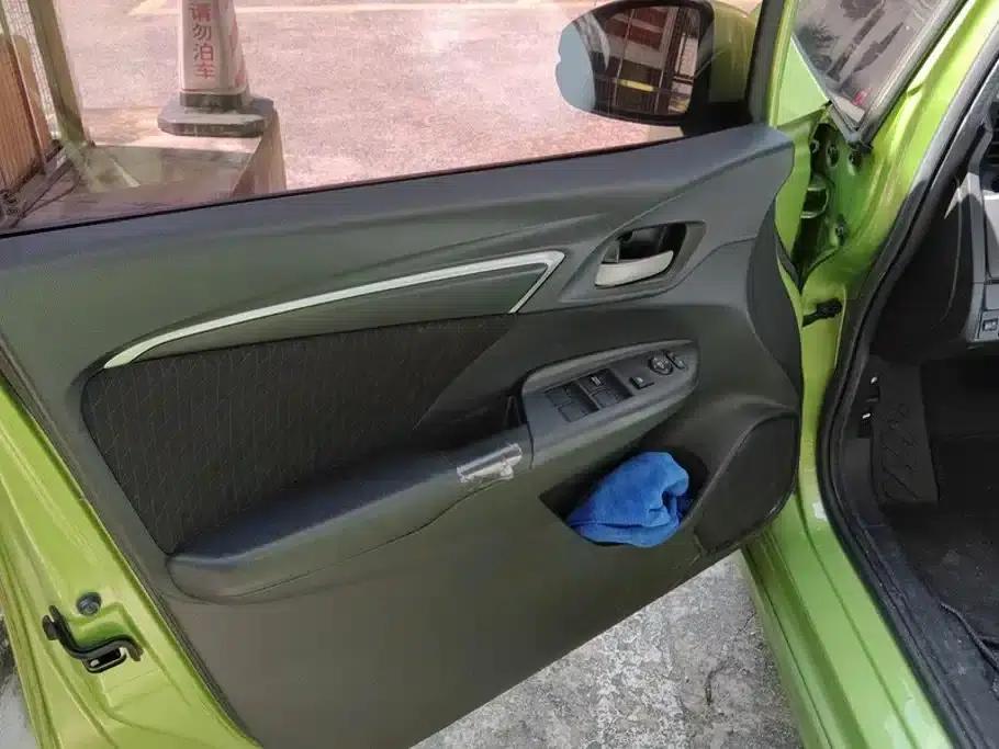 Honda Fit 2018 1.5L CVT Sport+ Edition — миниатюра 7