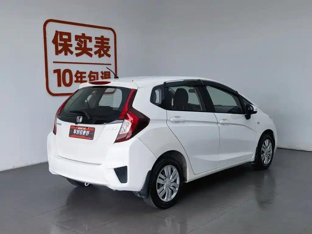 Honda Fit 2016 1.5L LX CVT Comfort — миниатюра 2