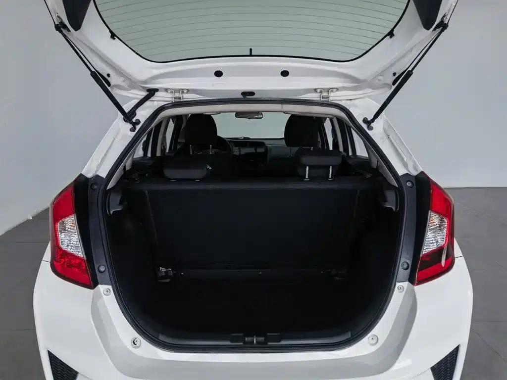 Honda Fit 2016 1.5L LX CVT Comfort — миниатюра 16