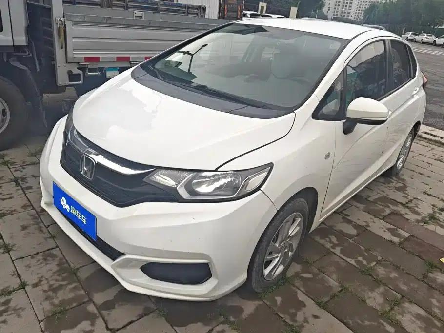 Honda Fit 2018 1.5L CVT Comfort Edition — миниатюра 1