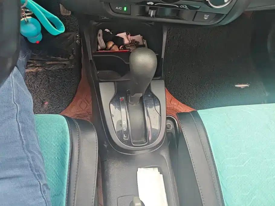 Honda Fit 2018 1.5L CVT Comfort Edition — миниатюра 16