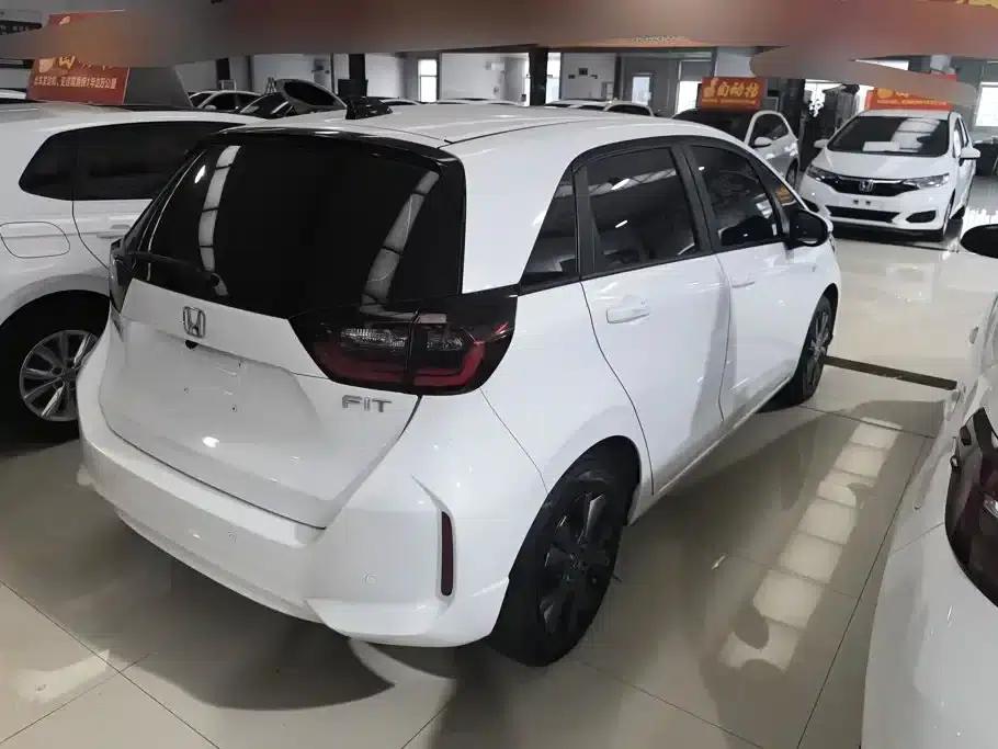 Honda Fit 2023 1.5L CVT Sport Edition — миниатюра 3