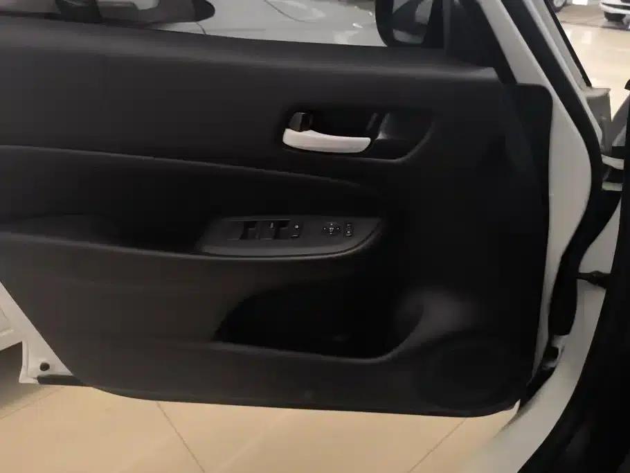 Honda Fit 2023 1.5L CVT Sport Edition — миниатюра 7