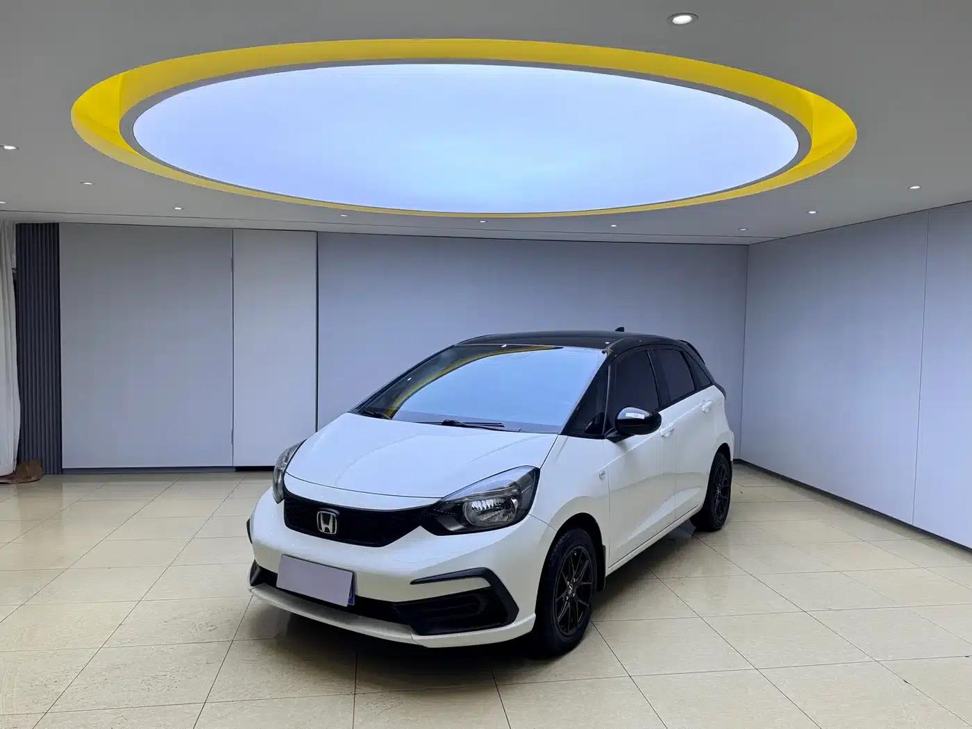 Honda Fit 2021 1.5L CVT Trend Edition — миниатюра 1