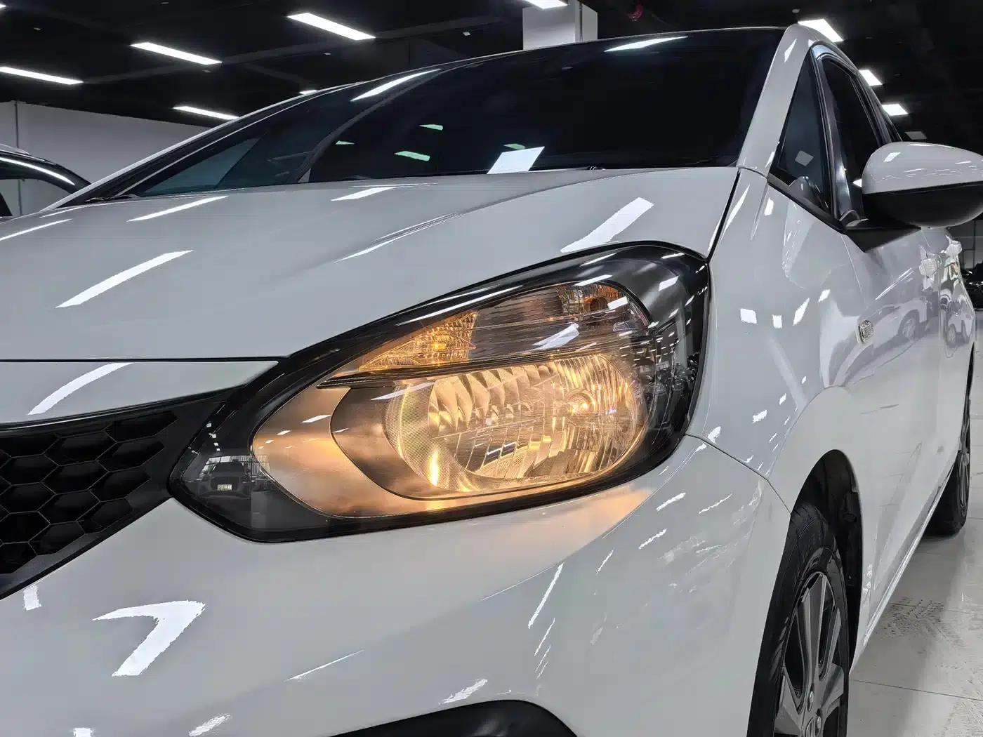 Honda Fit 2022 1.5L CVT Trendy Sunroof Edition — миниатюра 4