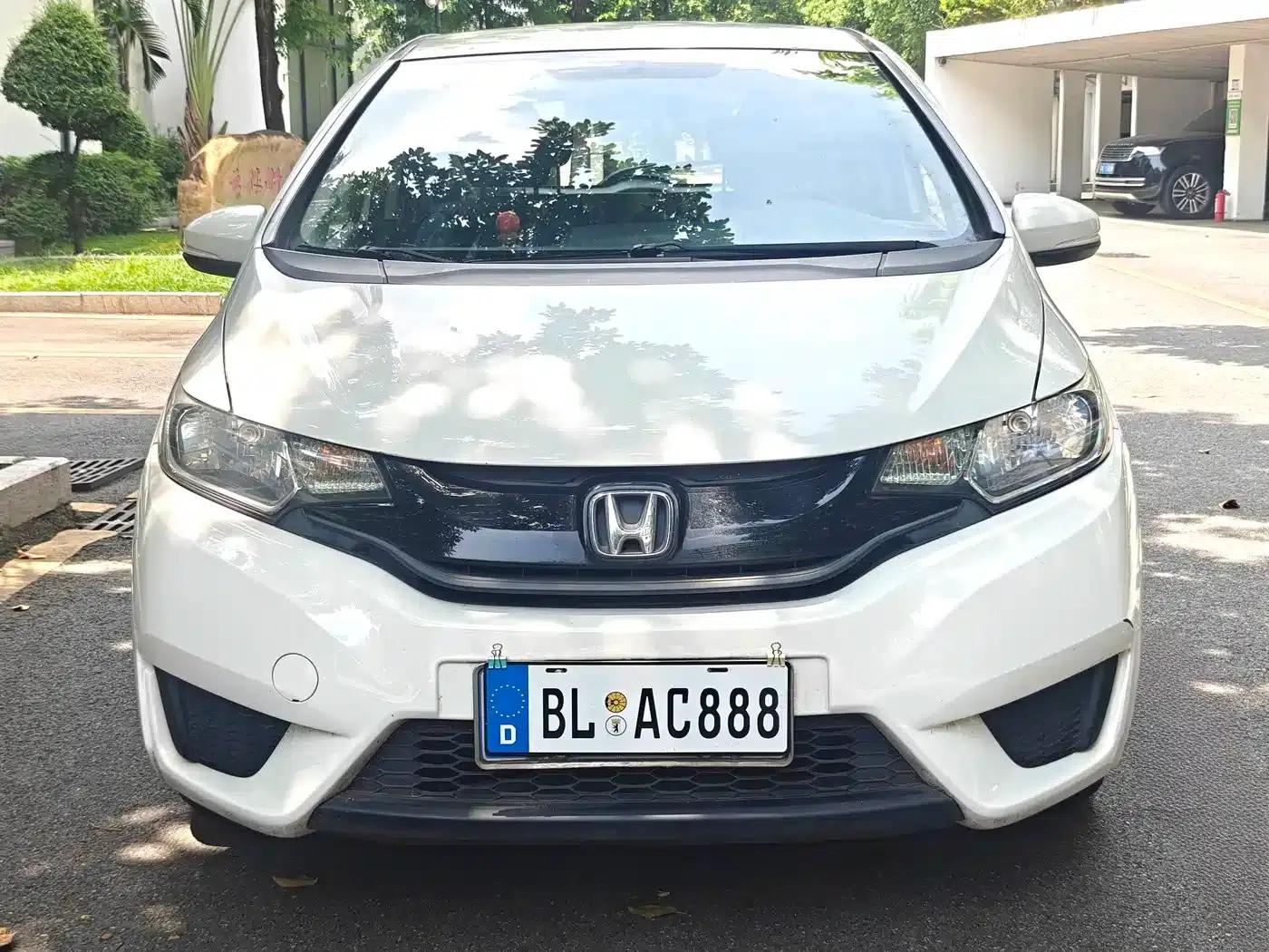 Honda Fit 2016 1.5L LX CVT Comfort — миниатюра 2