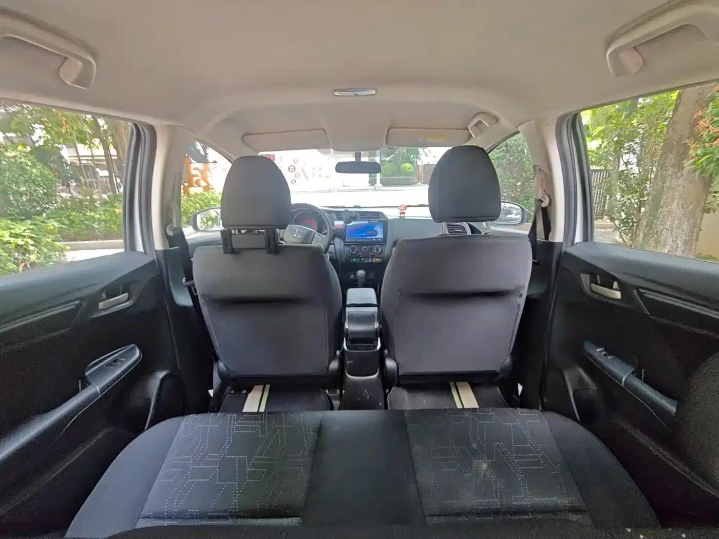 Honda Fit 2016 1.5L LX CVT Comfort — миниатюра 11