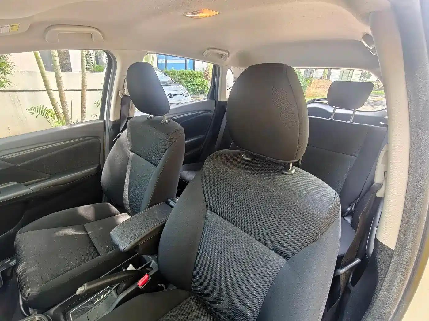 Honda Fit 2016 1.5L LX CVT Comfort — миниатюра 15