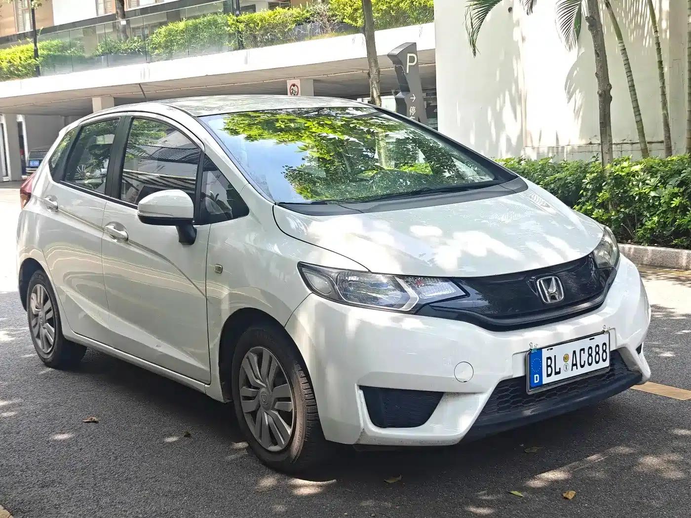 Honda Fit 2016 1.5L LX CVT Comfort — миниатюра 3