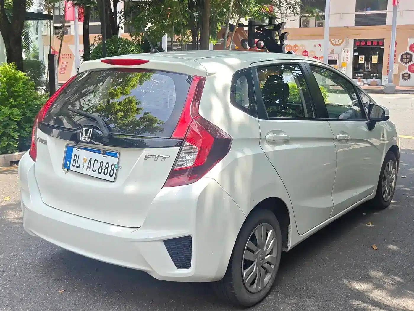 Honda Fit 2016 1.5L LX CVT Comfort — миниатюра 21