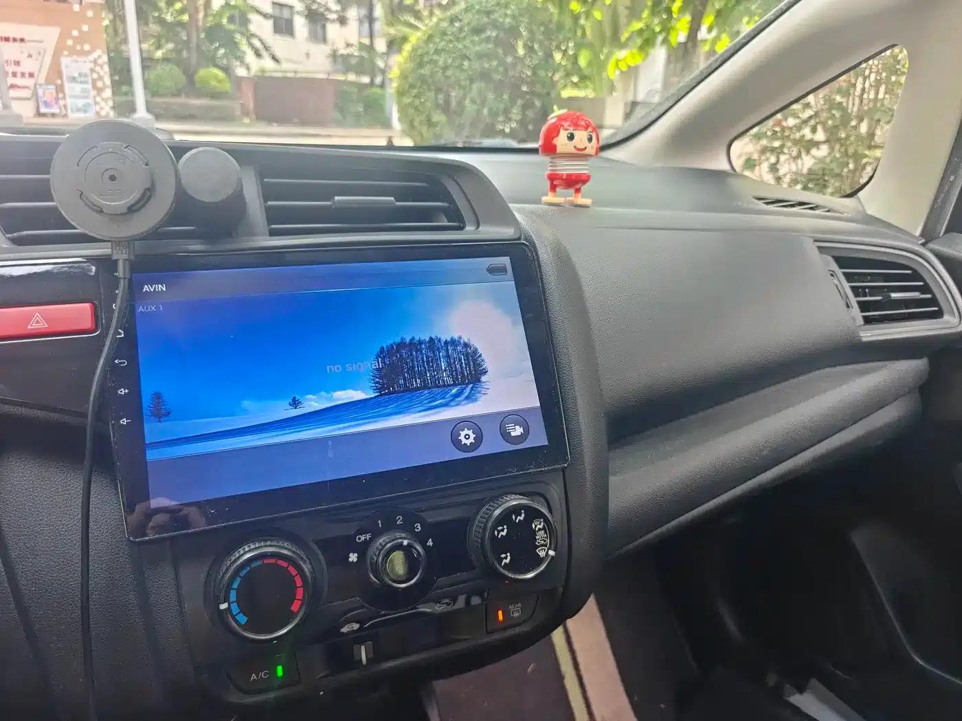 Honda Fit 2016 1.5L LX CVT Comfort — миниатюра 10