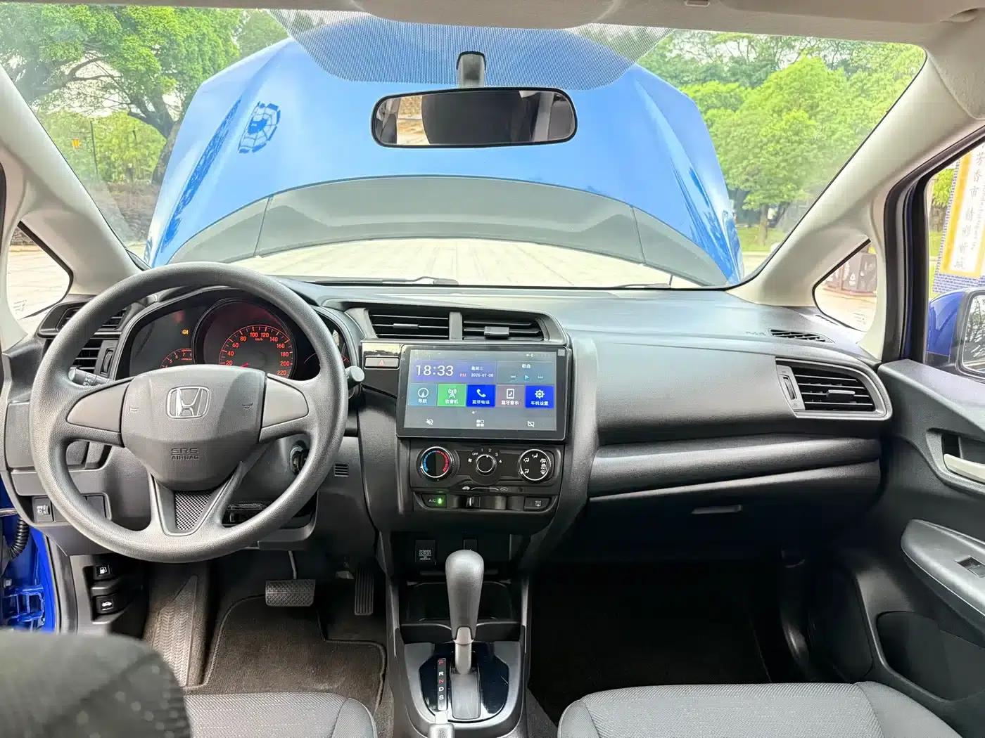 Honda Fit 2018 1.5L CVT Comfort Edition — миниатюра 21
