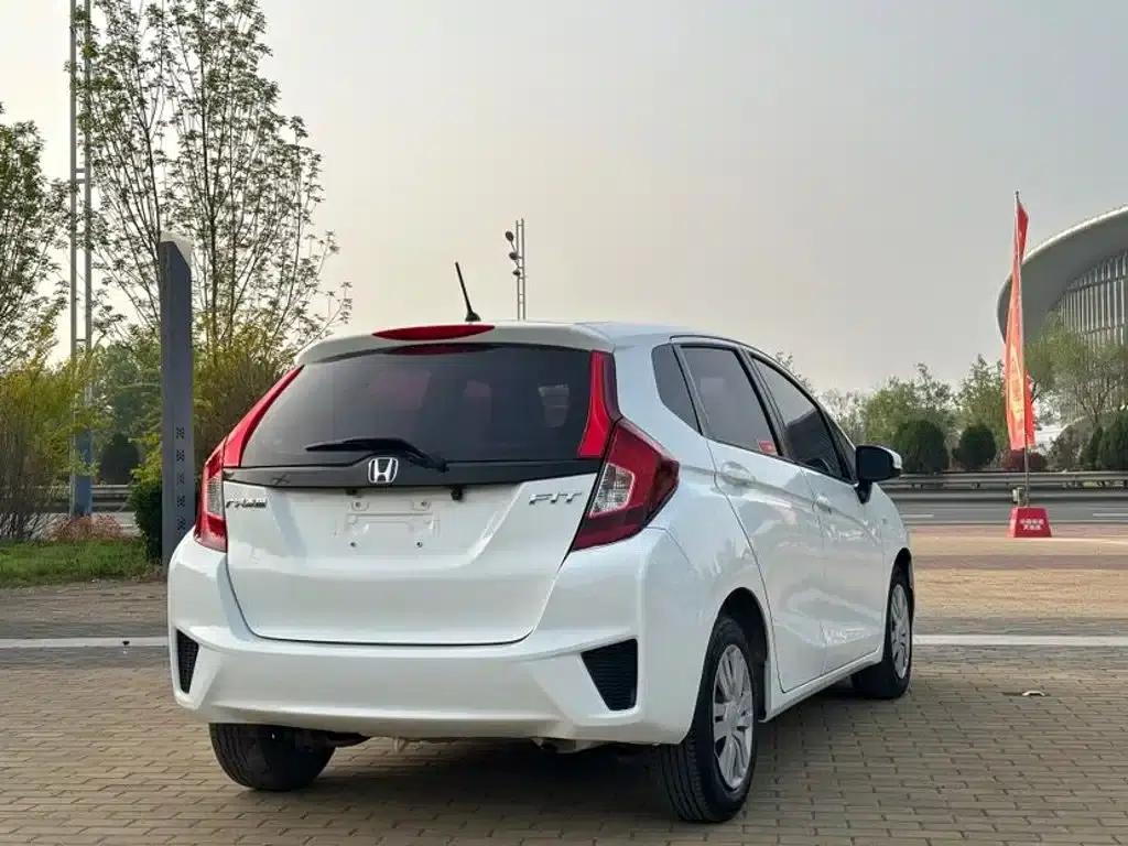 Honda Fit 2016 1.5L LX CVT Comfort — миниатюра 4