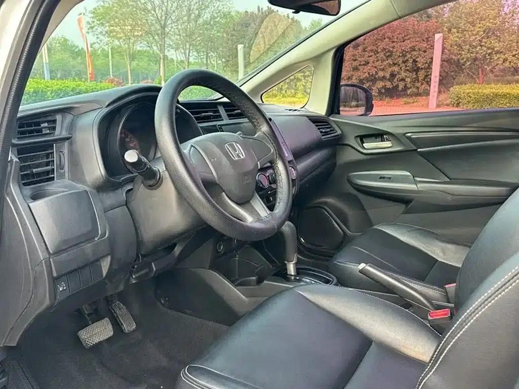 Honda Fit 2016 1.5L LX CVT Comfort — миниатюра 8