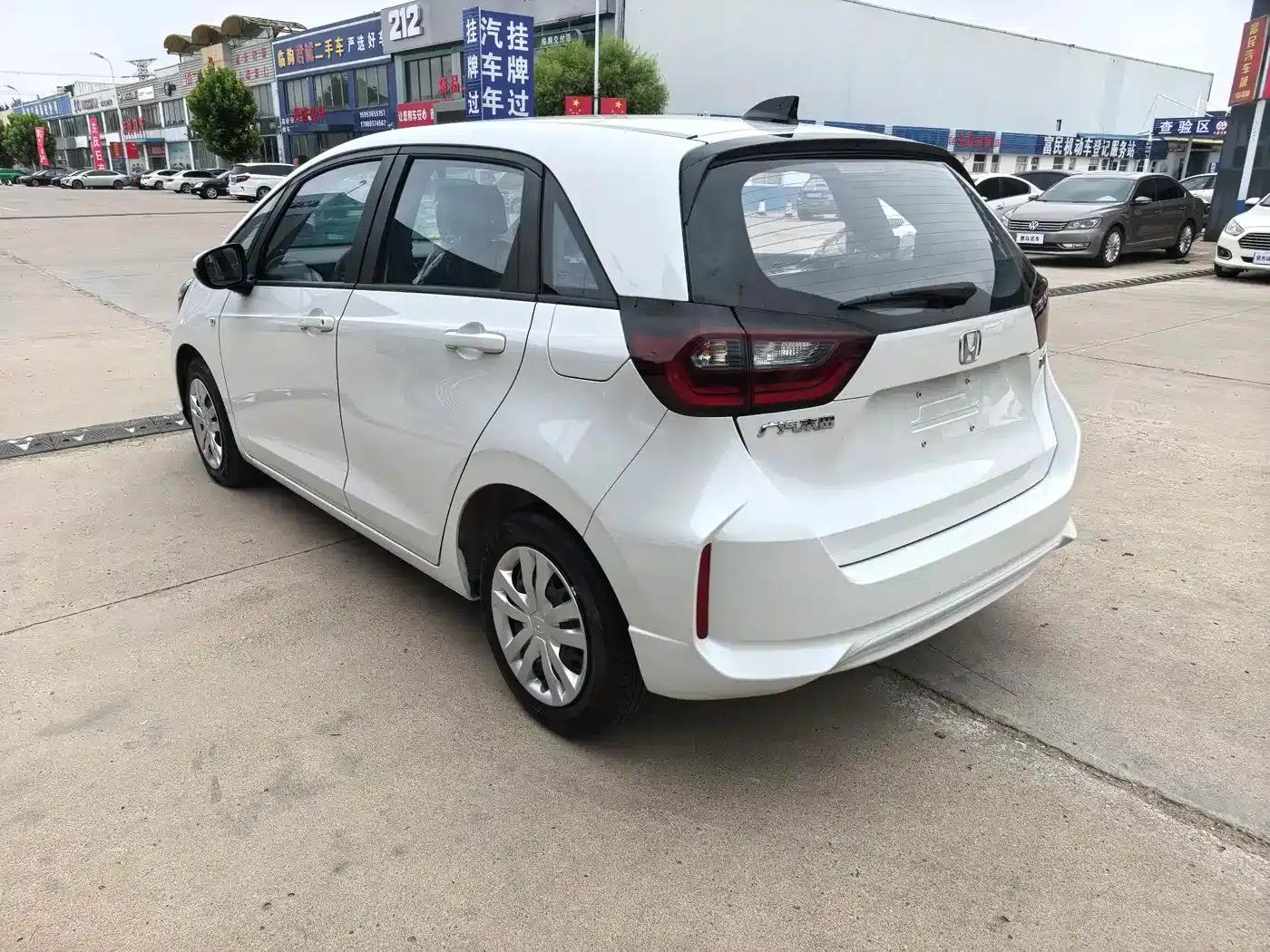 Honda Fit 2023 1.5L CVT Trend Edition — миниатюра 6