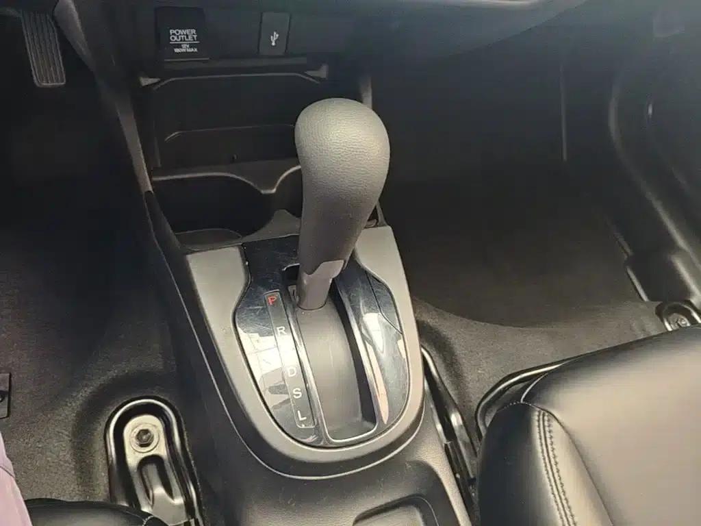 Honda Fit 2018 1.5L CVT Comfort Edition — миниатюра 14
