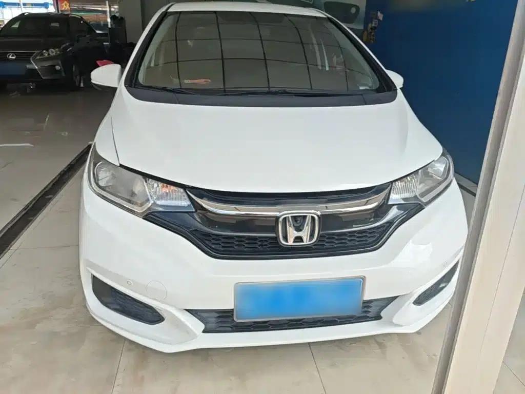 Honda Fit 2018 1.5L CVT Comfort Edition — миниатюра 3