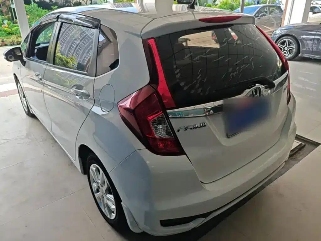 Honda Fit 2018 1.5L CVT Comfort Edition — миниатюра 5